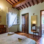 2 Bedroom Lovely In