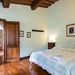 2 Bedroom Lovely In Casa vacanze