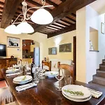 2 Bedroom Lovely In * Montecastello