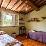 Casa vacanze 2 Bedroom Lovely In