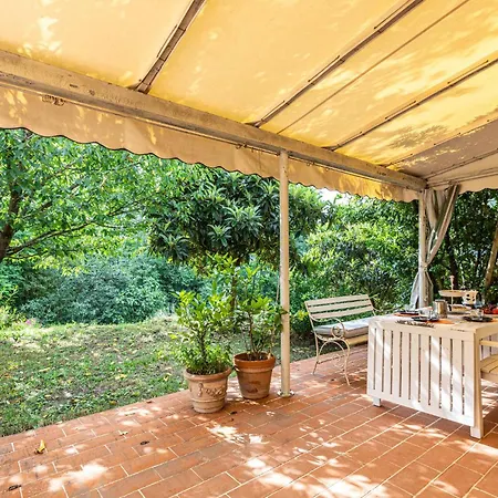 2 Bedroom Lovely In Montecastello